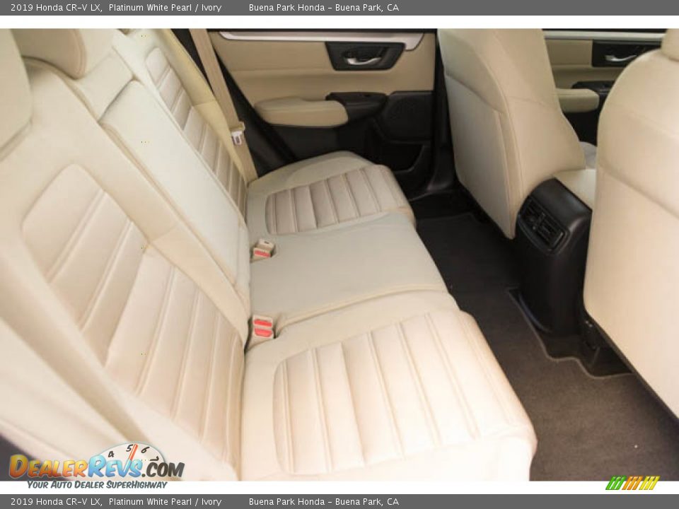 2019 Honda CR-V LX Platinum White Pearl / Ivory Photo #21