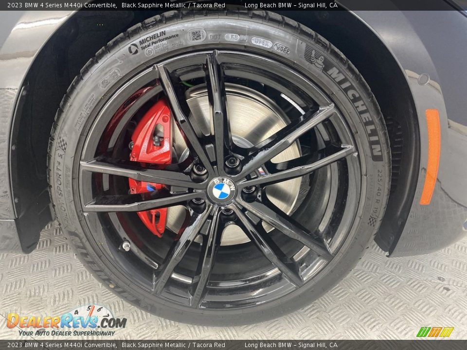 2023 BMW 4 Series M440i Convertible Wheel Photo #3