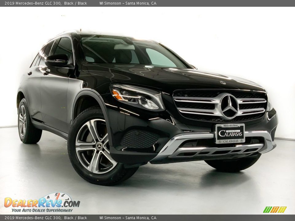 2019 Mercedes-Benz GLC 300 Black / Black Photo #2