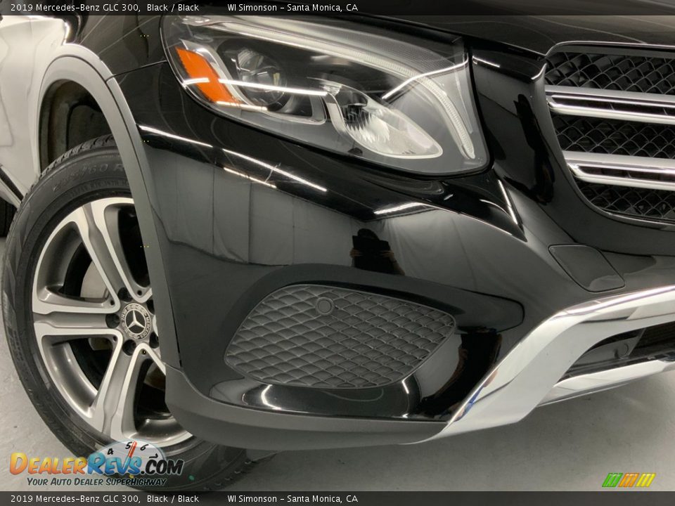2019 Mercedes-Benz GLC 300 Black / Black Photo #3