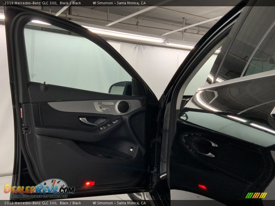 2019 Mercedes-Benz GLC 300 Black / Black Photo #20