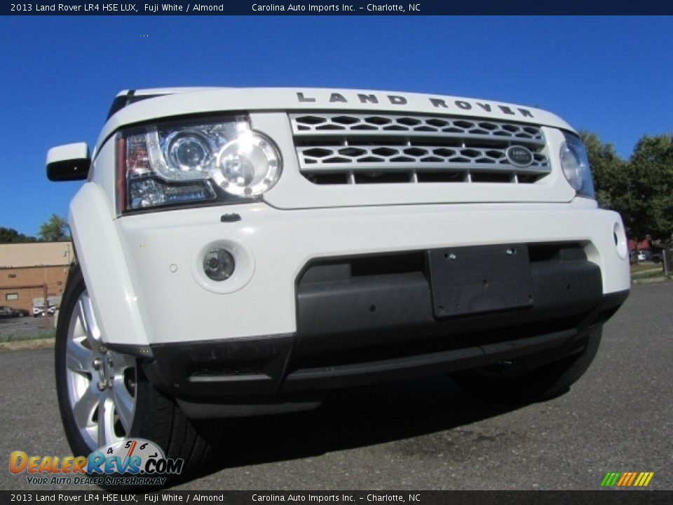 2013 Land Rover LR4 HSE LUX Fuji White / Almond Photo #2