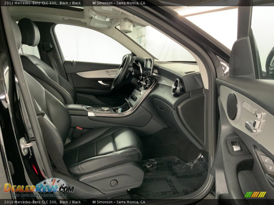 2019 Mercedes-Benz GLC 300 Black / Black Photo #33