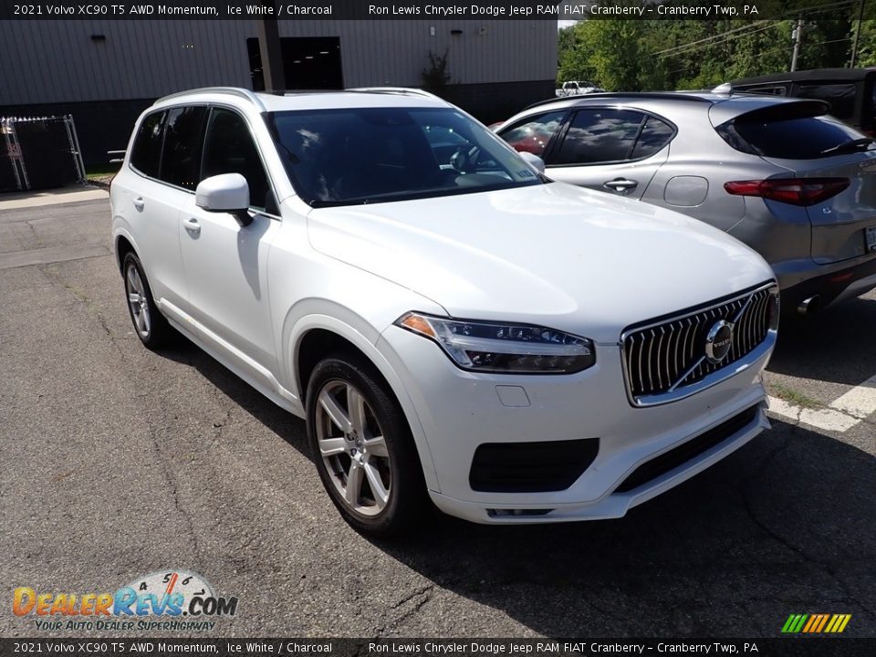 2021 Volvo XC90 T5 AWD Momentum Ice White / Charcoal Photo #3