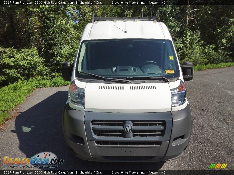 2017 Ram ProMaster 2500 High Roof Cargo Van Bright White / Gray Photo #3