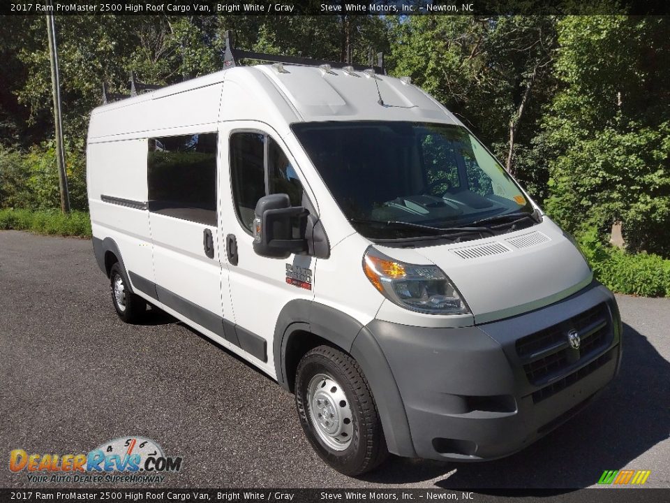 2017 Ram ProMaster 2500 High Roof Cargo Van Bright White / Gray Photo #4