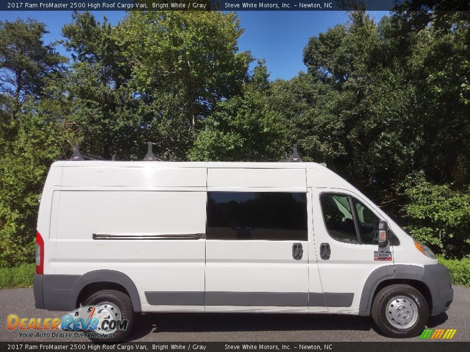 2017 Ram ProMaster 2500 High Roof Cargo Van Bright White / Gray Photo #5