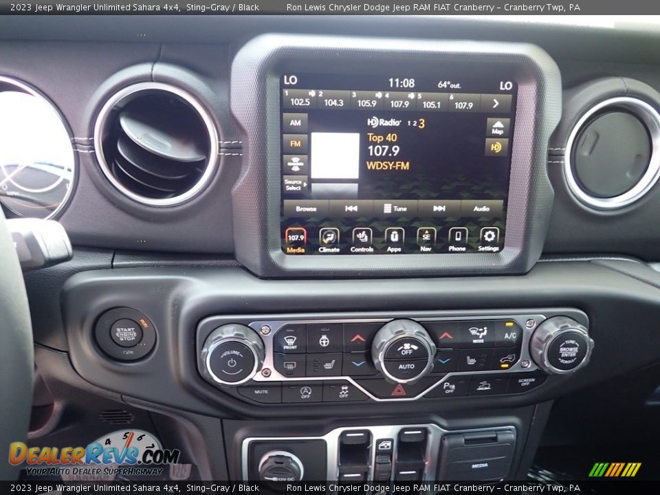 Controls of 2023 Jeep Wrangler Unlimited Sahara 4x4 Photo #17