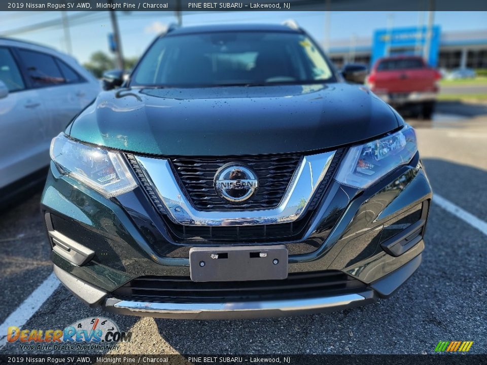 2019 Nissan Rogue SV AWD Midnight Pine / Charcoal Photo #3