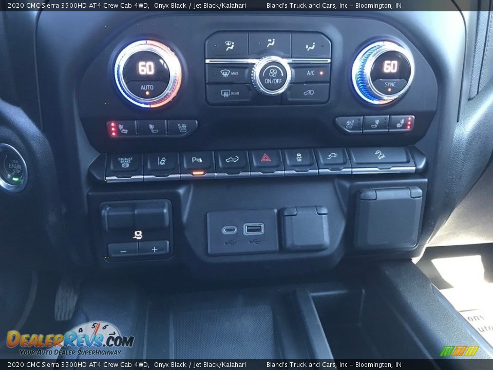 2020 GMC Sierra 3500HD AT4 Crew Cab 4WD Onyx Black / Jet Black/Kalahari Photo #36