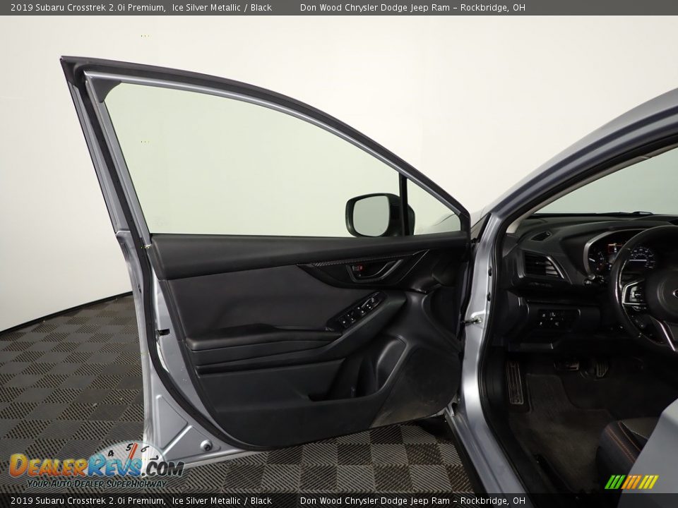 2019 Subaru Crosstrek 2.0i Premium Ice Silver Metallic / Black Photo #12