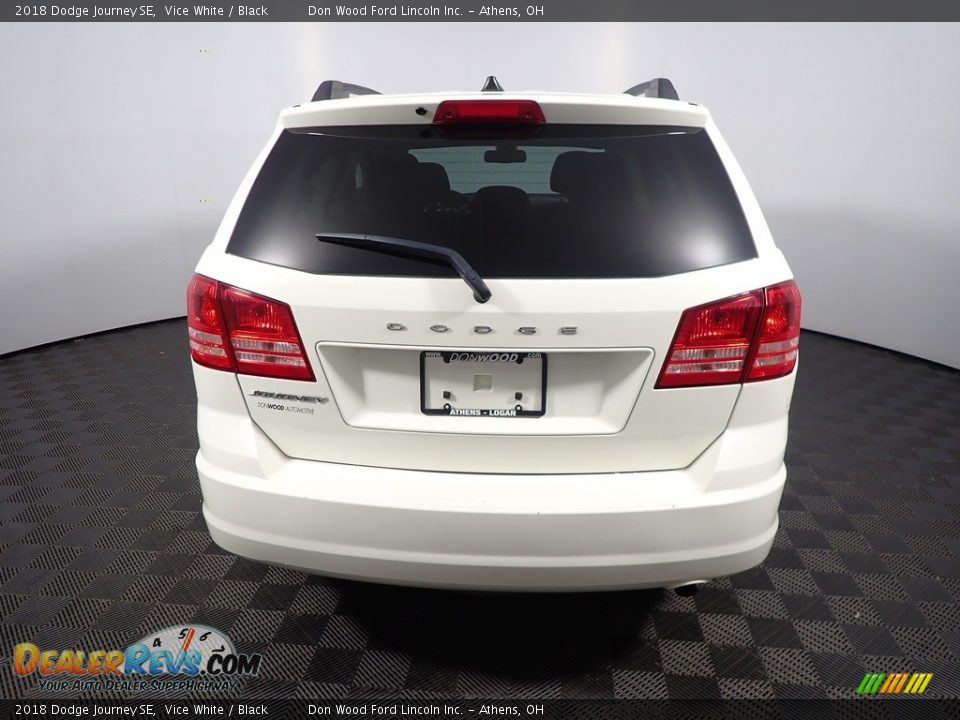 2018 Dodge Journey SE Vice White / Black Photo #12