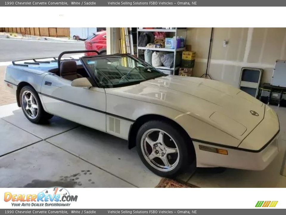 1990 Chevrolet Corvette Convertible White / Saddle Photo #3