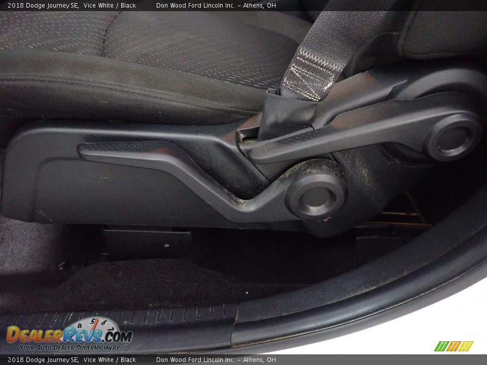 2018 Dodge Journey SE Vice White / Black Photo #22