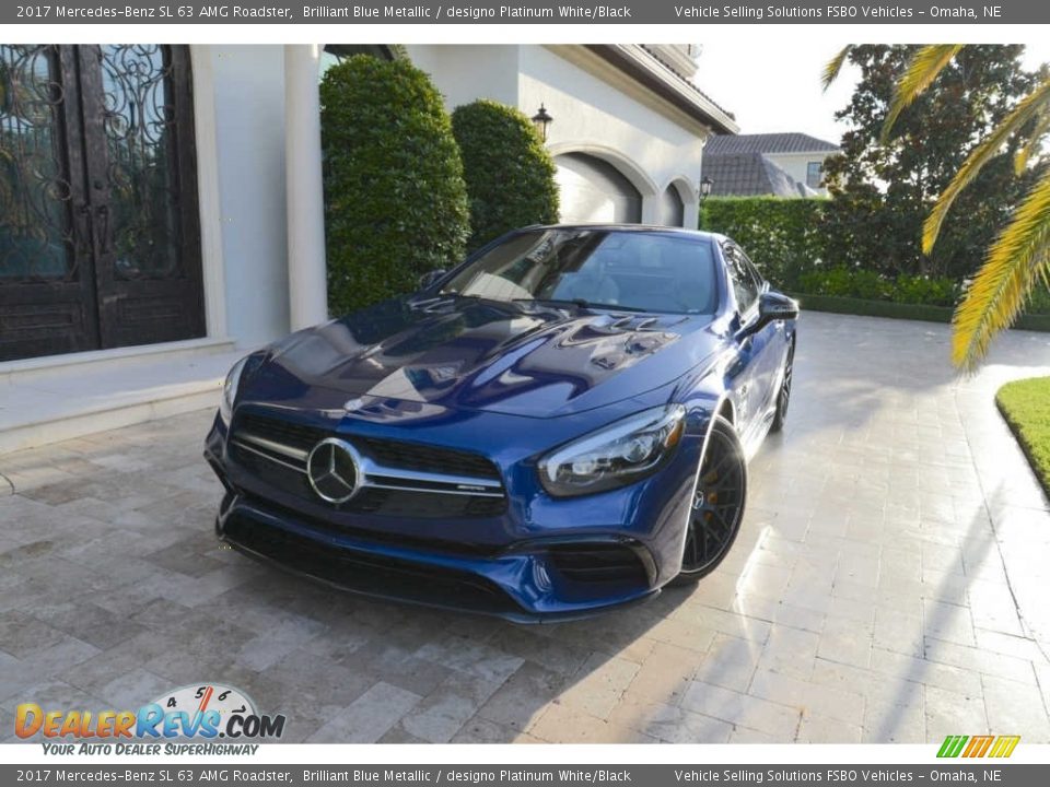 2017 Mercedes-Benz SL 63 AMG Roadster Brilliant Blue Metallic / designo Platinum White/Black Photo #8