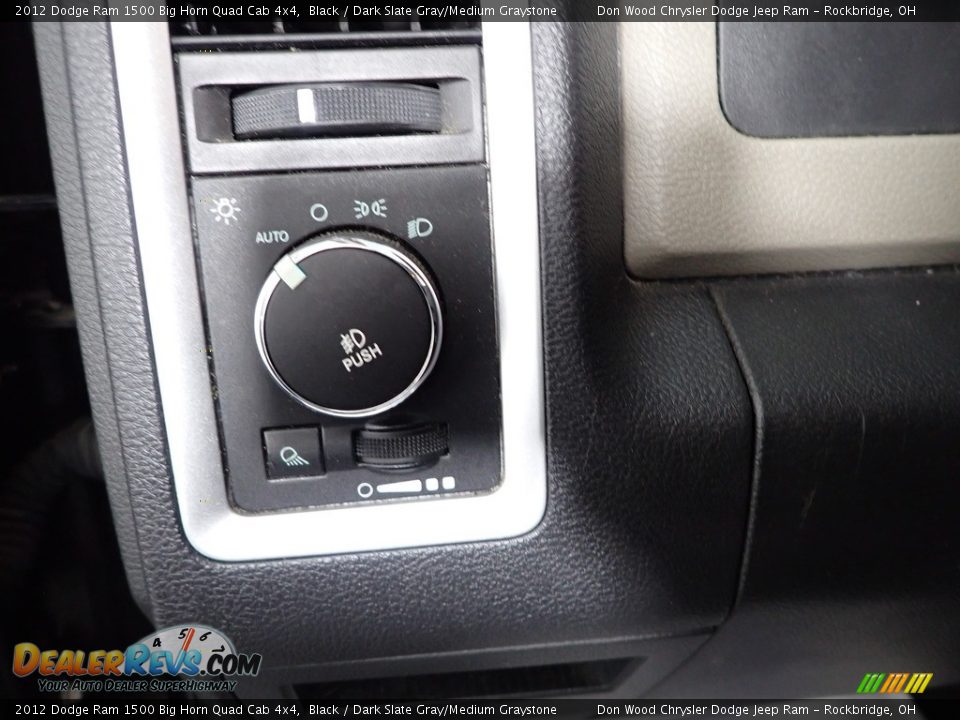 2012 Dodge Ram 1500 Big Horn Quad Cab 4x4 Black / Dark Slate Gray/Medium Graystone Photo #12