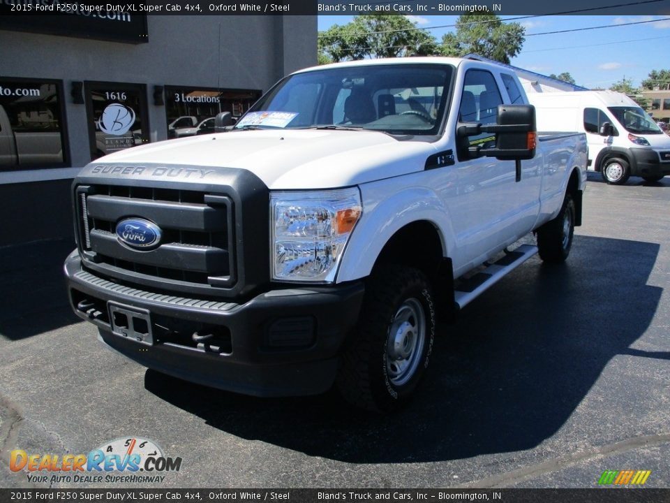 2015 Ford F250 Super Duty XL Super Cab 4x4 Oxford White / Steel Photo #2