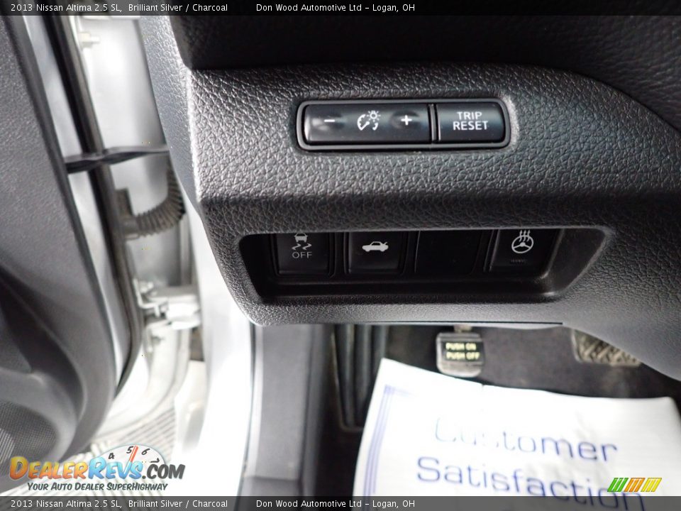 2013 Nissan Altima 2.5 SL Brilliant Silver / Charcoal Photo #16