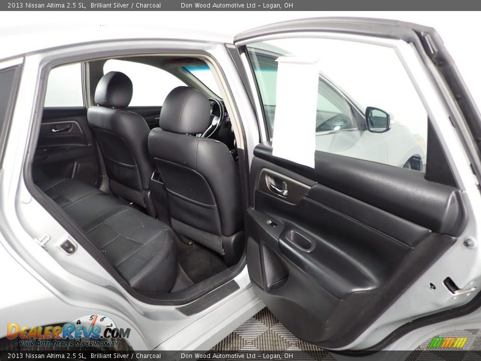 2013 Nissan Altima 2.5 SL Brilliant Silver / Charcoal Photo #28