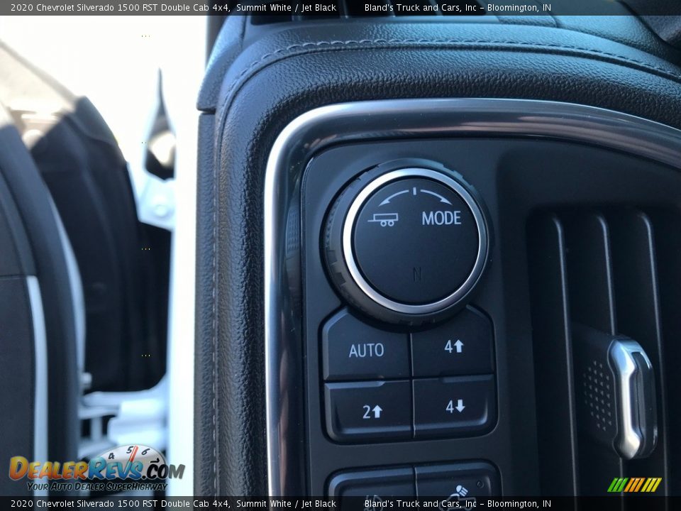2020 Chevrolet Silverado 1500 RST Double Cab 4x4 Summit White / Jet Black Photo #18