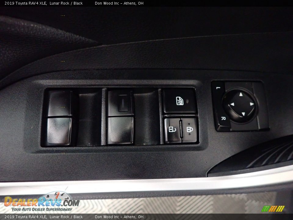 2019 Toyota RAV4 XLE Lunar Rock / Black Photo #17