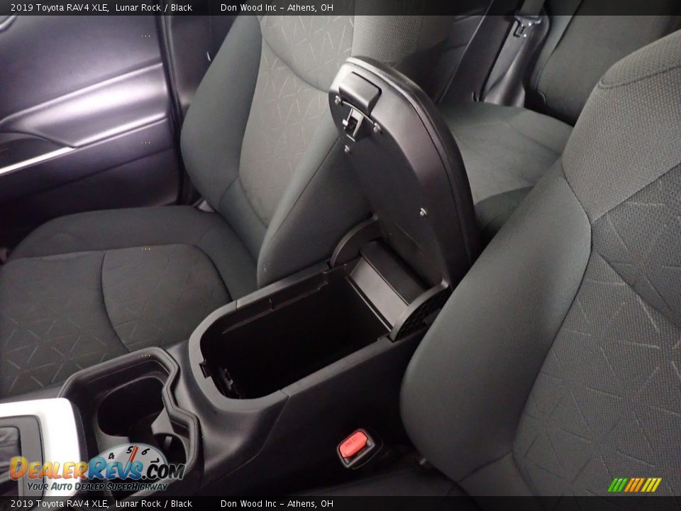 2019 Toyota RAV4 XLE Lunar Rock / Black Photo #29