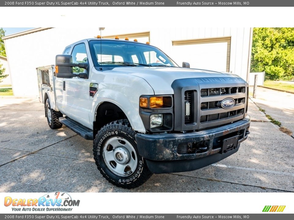 2008 Ford F350 Super Duty XL SuperCab 4x4 Utility Truck Oxford White / Medium Stone Photo #1