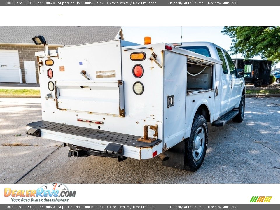 2008 Ford F350 Super Duty XL SuperCab 4x4 Utility Truck Oxford White / Medium Stone Photo #5