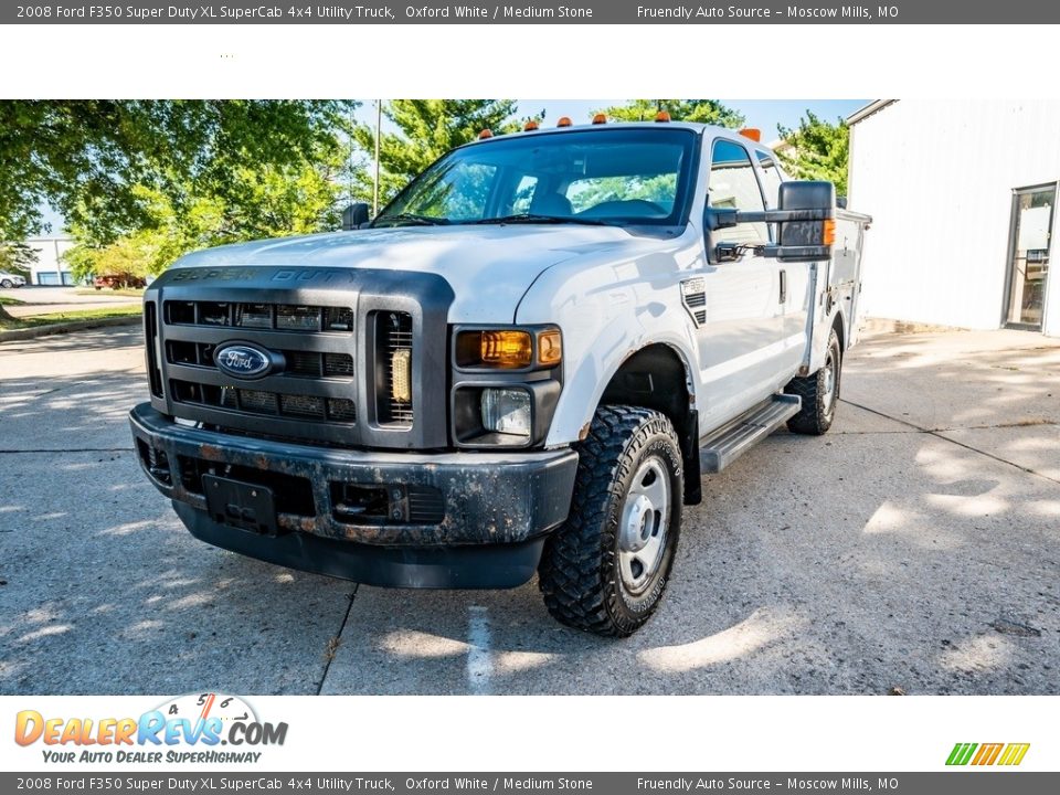 2008 Ford F350 Super Duty XL SuperCab 4x4 Utility Truck Oxford White / Medium Stone Photo #8