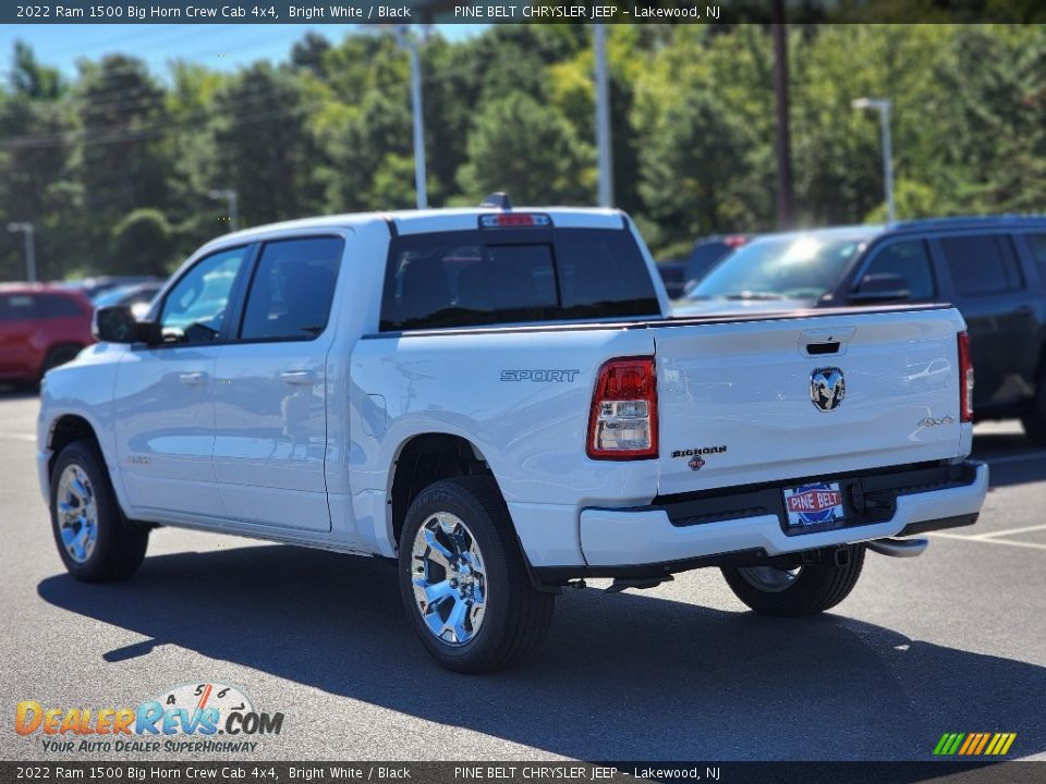 2022 Ram 1500 Big Horn Crew Cab 4x4 Bright White / Black Photo #4