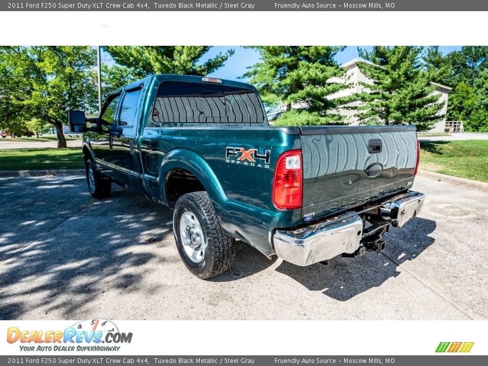 2011 Ford F250 Super Duty XLT Crew Cab 4x4 Tuxedo Black Metallic / Steel Gray Photo #6