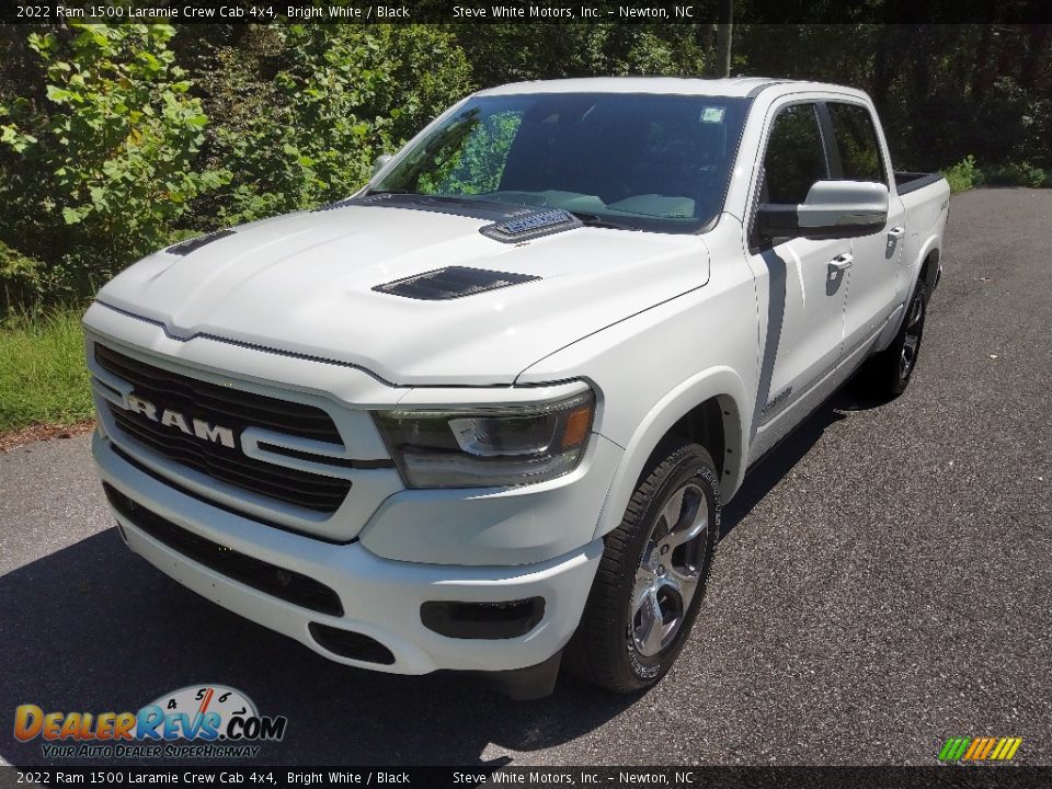 2022 Ram 1500 Laramie Crew Cab 4x4 Bright White / Black Photo #2