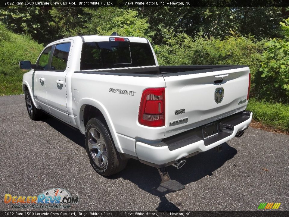 2022 Ram 1500 Laramie Crew Cab 4x4 Bright White / Black Photo #9