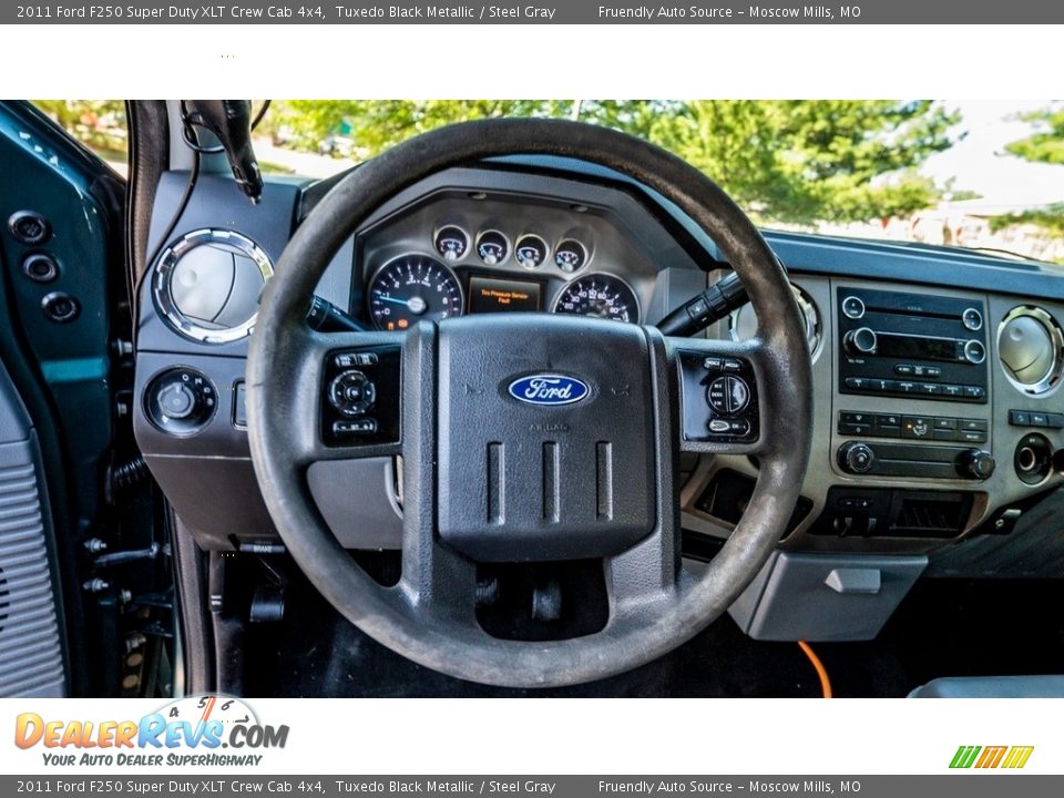 2011 Ford F250 Super Duty XLT Crew Cab 4x4 Tuxedo Black Metallic / Steel Gray Photo #27