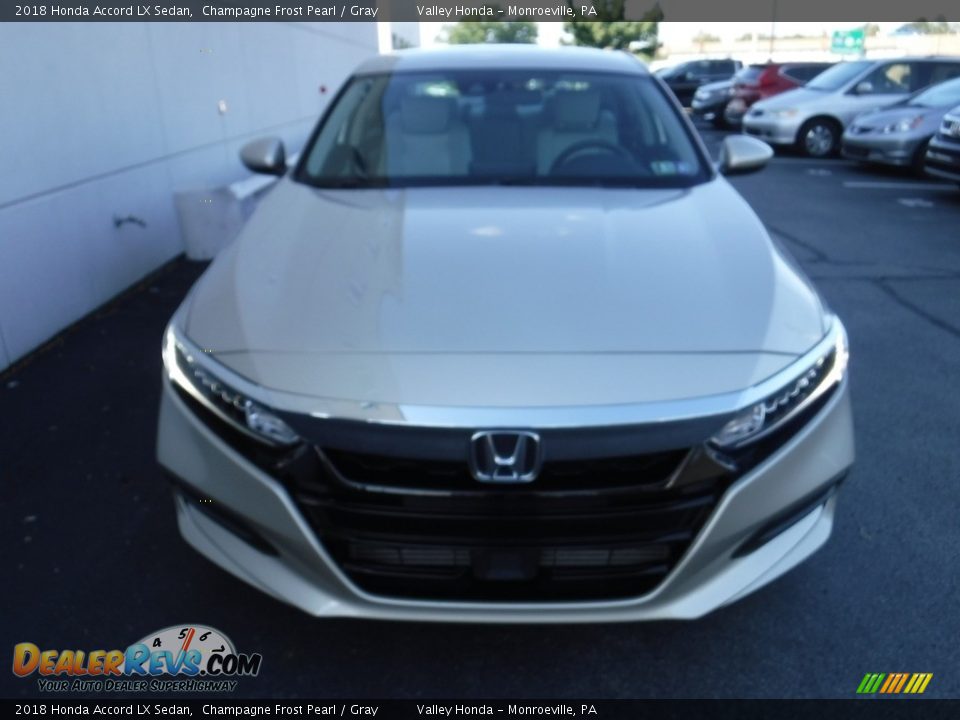 2018 Honda Accord LX Sedan Champagne Frost Pearl / Gray Photo #4