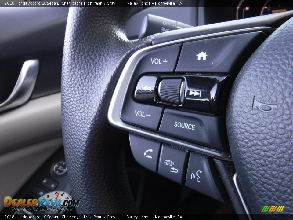 2018 Honda Accord LX Sedan Champagne Frost Pearl / Gray Photo #20