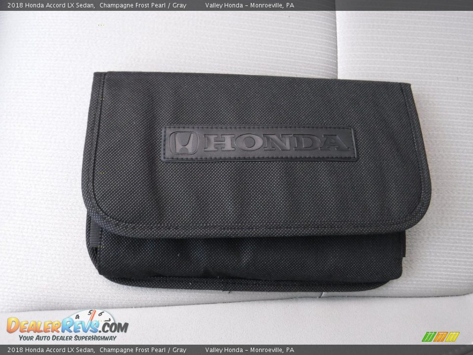2018 Honda Accord LX Sedan Champagne Frost Pearl / Gray Photo #24