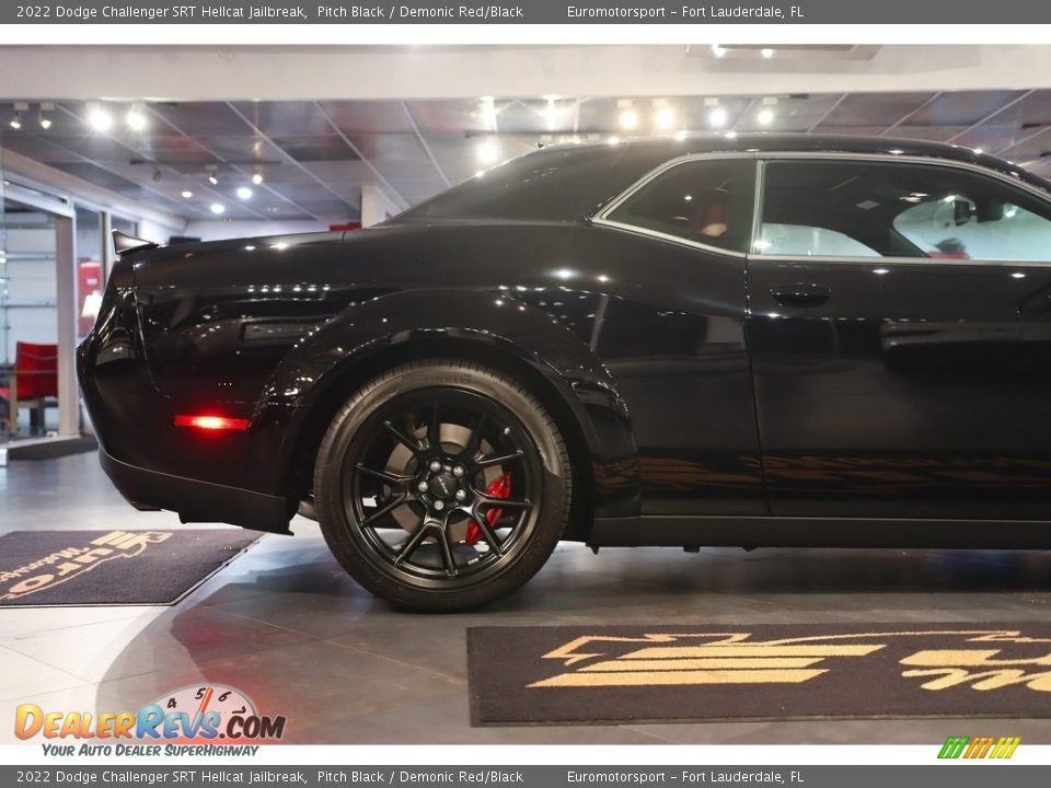 2022 Dodge Challenger SRT Hellcat Jailbreak Wheel Photo #17