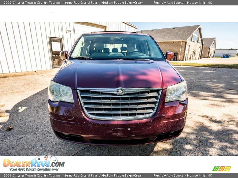 2009 Chrysler Town & Country Touring Inferno Red Crystal Pearl / Medium Pebble Beige/Cream Photo #9