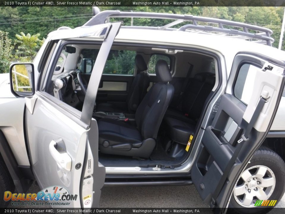 2010 Toyota FJ Cruiser 4WD Silver Fresco Metallic / Dark Charcoal Photo #10