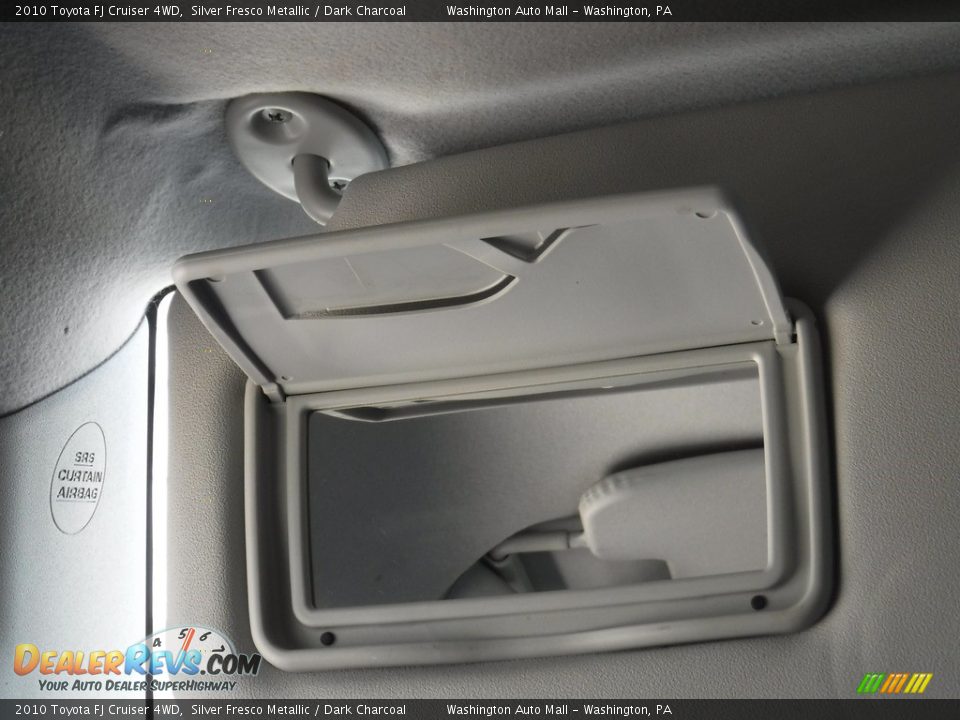 2010 Toyota FJ Cruiser 4WD Silver Fresco Metallic / Dark Charcoal Photo #29