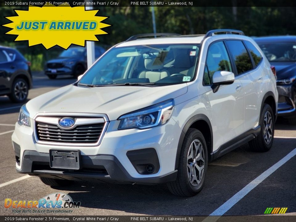 2019 Subaru Forester 2.5i Premium Crystal White Pearl / Gray Photo #1