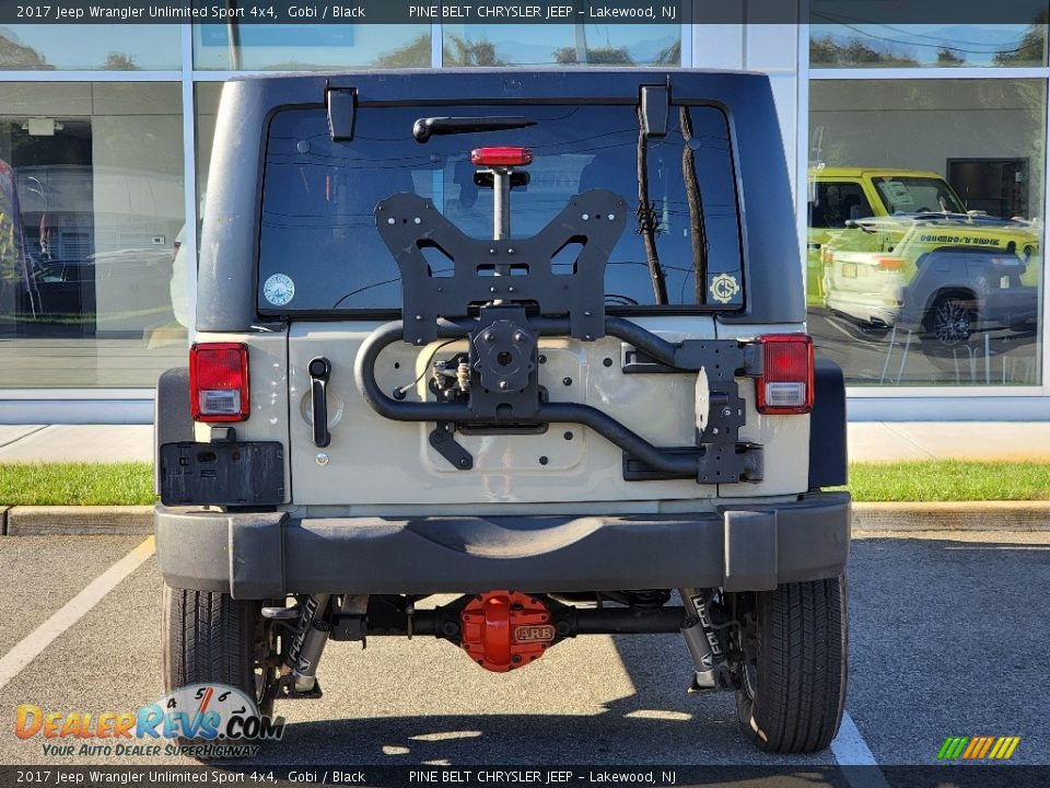 2017 Jeep Wrangler Unlimited Sport 4x4 Gobi / Black Photo #10