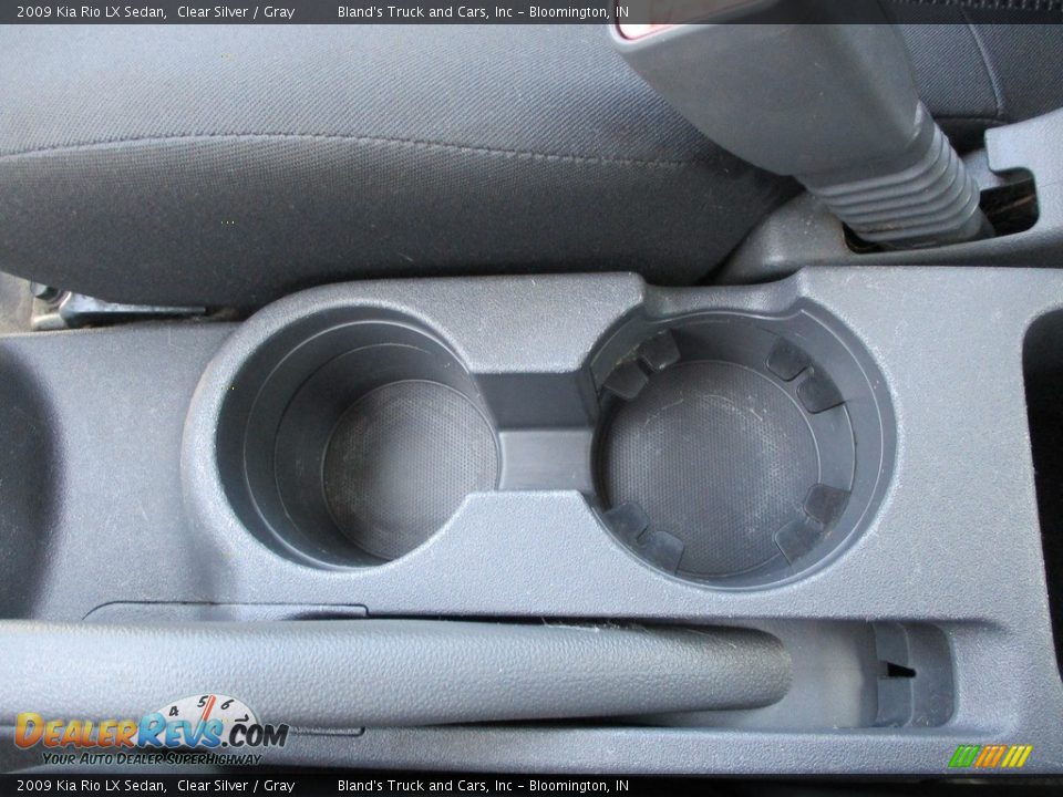 2009 Kia Rio LX Sedan Clear Silver / Gray Photo #16