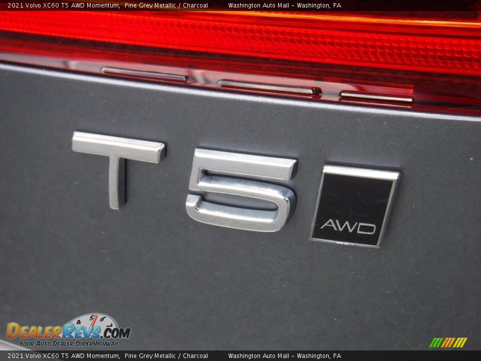 2021 Volvo XC60 T5 AWD Momentum Pine Grey Metallic / Charcoal Photo #10
