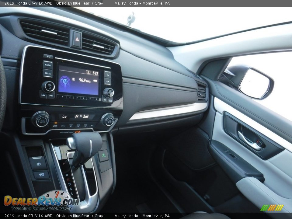 2019 Honda CR-V LX AWD Obsidian Blue Pearl / Gray Photo #17