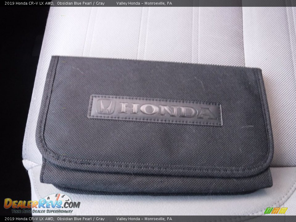 2019 Honda CR-V LX AWD Obsidian Blue Pearl / Gray Photo #31