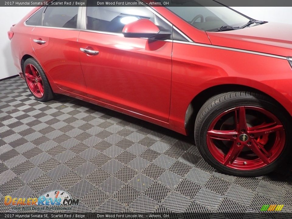 2017 Hyundai Sonata SE Scarlet Red / Beige Photo #4