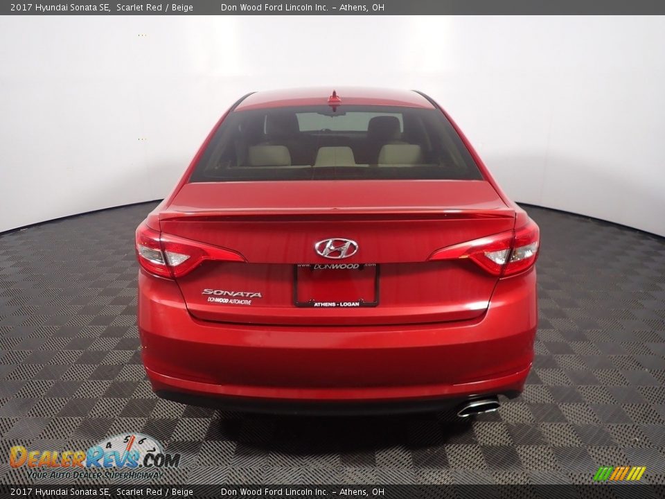 2017 Hyundai Sonata SE Scarlet Red / Beige Photo #12