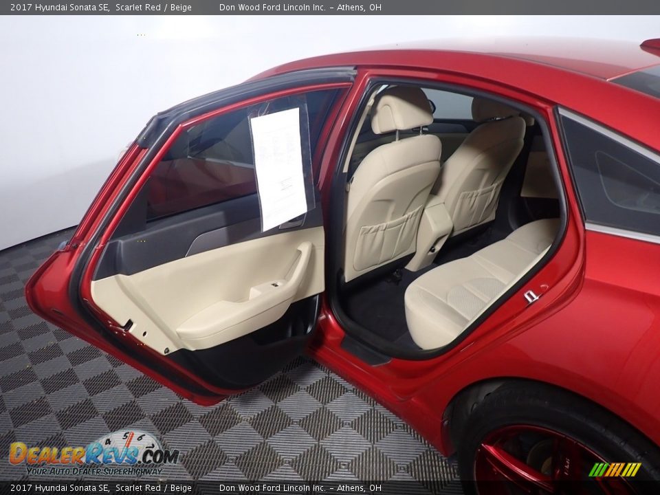 2017 Hyundai Sonata SE Scarlet Red / Beige Photo #33